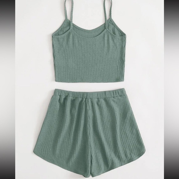 EZwear Solid Rib-knit Cami Top and Knotted Shorts Set - Picture 2 of 2